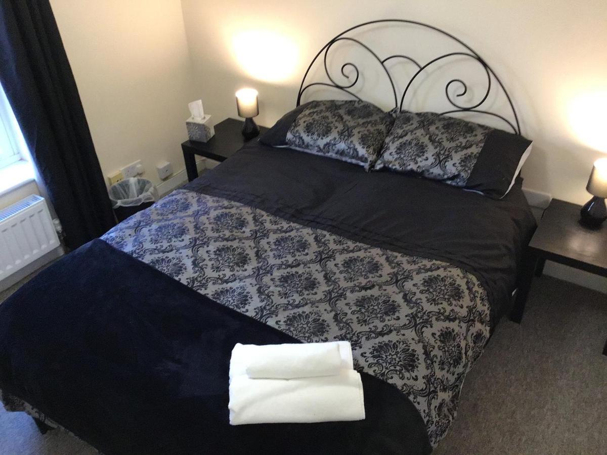 Riverbank Guest House Wiggenhall Saint Germans ภายนอก รูปภาพ